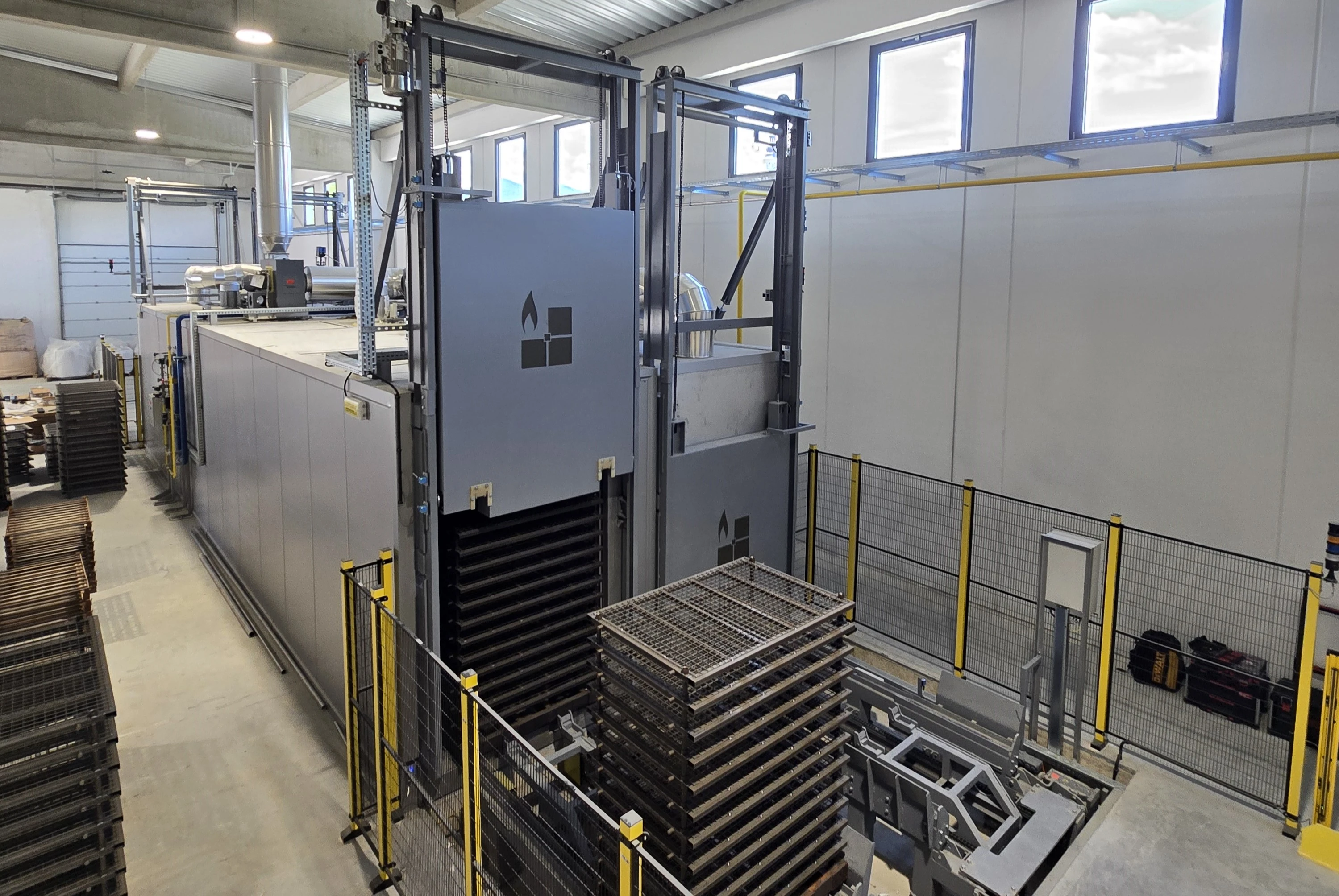 Industrijski termični sistem, zasnovan za dolgotrajno delovanje